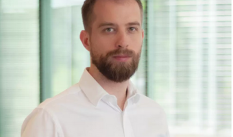 Maciej Mazur szefem europejskiej elektromobilności