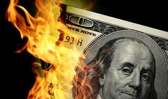 Dlaczego system finansowy oparty na dolarze upada
