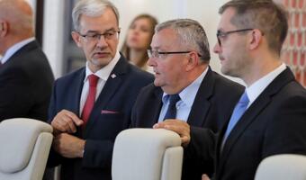 Powołanie  ministra finansów już jutro