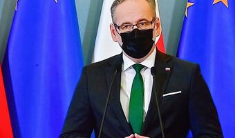 Nowe obostrzenia! Szef MZ: Dynamika zachorowań przyśpiesza