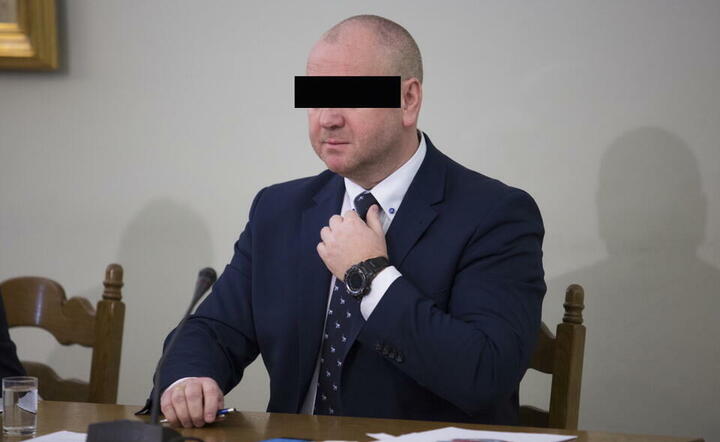 Były szef CBA z zarzutem wyłudzenia zwrotu podatku VAT