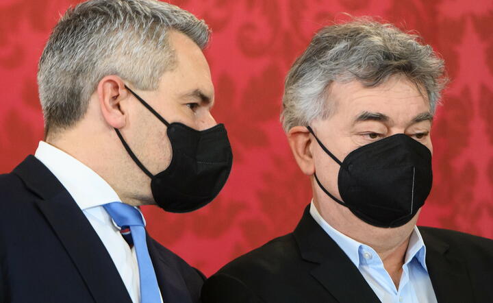 Karl Nehammer i Werner Kogler / autor: PAP/EPA/CHRISTIAN BRUNA