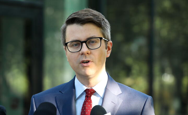 rzecznik rządu Piotr Müller / autor: PAP/Tomasz Gzell