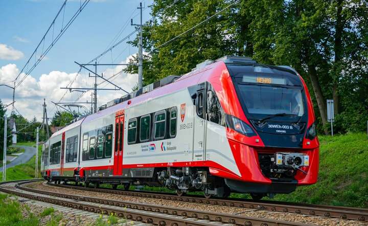 Spalinowy Zespół Trakcyjny Impuls 2 produkcji zakładów Newag / autor: materiały prasowe Newag