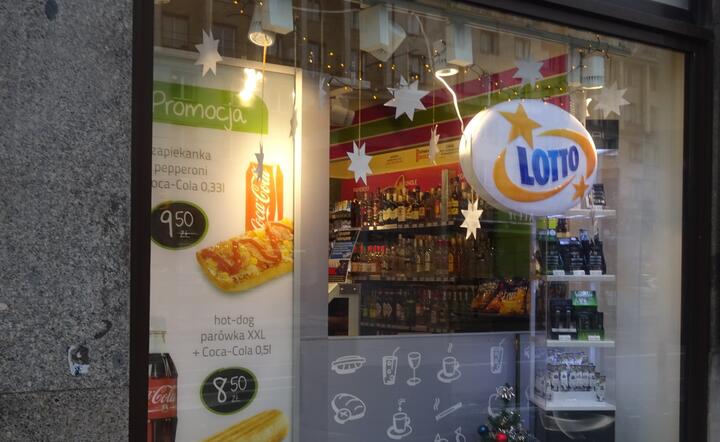Sklep z ofertą produktów Lotto / autor: Fratria