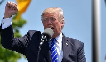 Tysiące maili ze sztabu Trumpa w rękach prokuratora