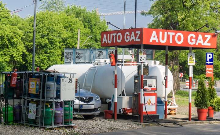 Rządowy pakiet "CPN" pomija sektor autogazu / autor: Fratria / AS