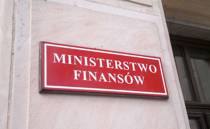 Według Ministerstwa Finansów 2 mln firm wystawia elektroniczne faktury VAT / autor: Fratria