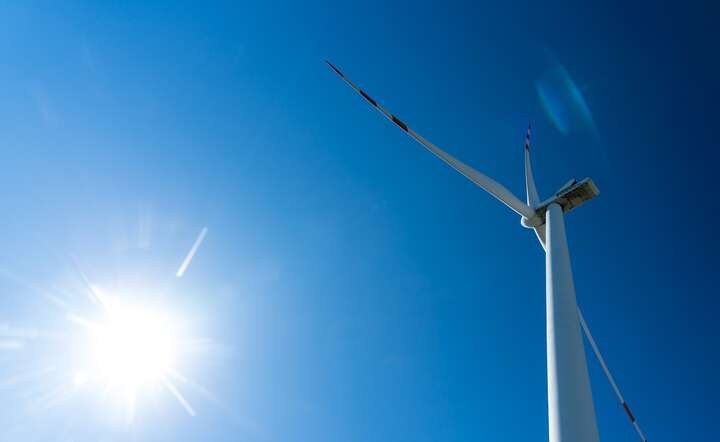 Krajowe zużycie energii elektrycznej wzrosło o 1,1 proc. w skali roku. Rośnie produkcja prądu ze źródeł OZE / autor: Fratria / AS