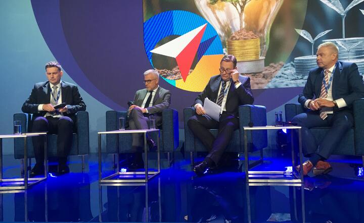 Karol Wolff, Krzysztof Nowicki, Artur Cieślik, Dawid Piekarz / autor: Materiały prasowe Kongres 590