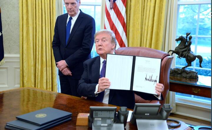 autor:  	PAP/EPA/MIKE THEILER / POOL