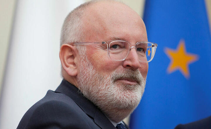 Timmermans: Nie ma mowy o odłożeniu polityki klimatycznej