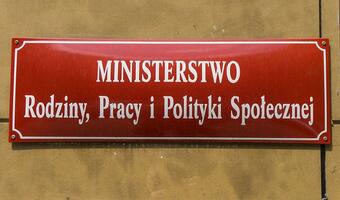 Bezrobocie w dół, zatrudnienie w górę