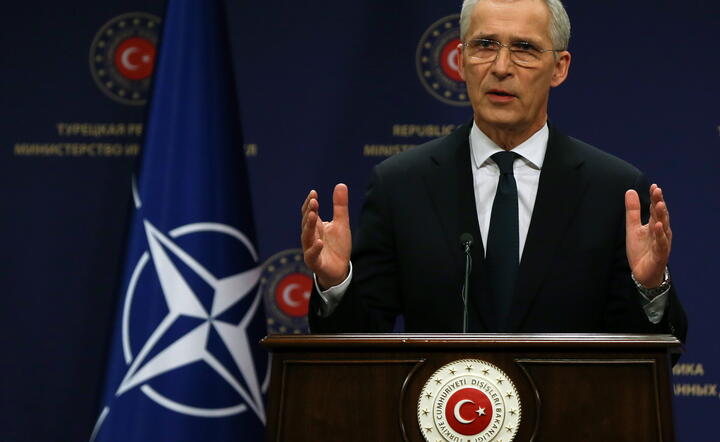 NATO / autor: pap