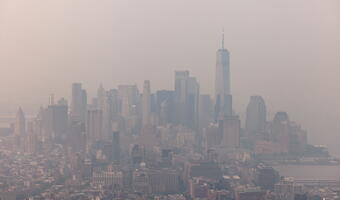 Dym z pożarów przykrył Nowy Jork