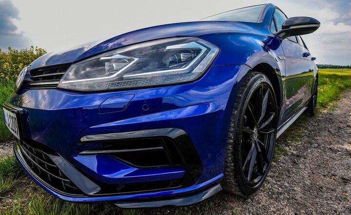 Volkswagen Golf, według niemieckiej prasy -najlepiej  sprzedawane auto w Europie  / autor: Pixabay