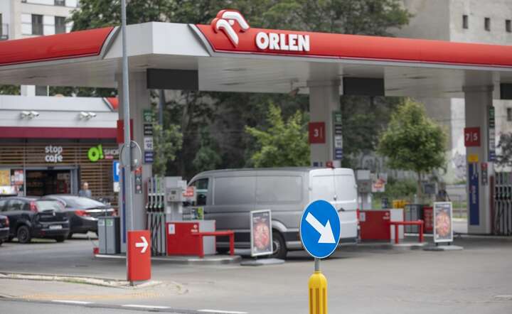 Orlen obniżył w sobotę hurtowe ceny paliw / autor: Fratria / Andrzej Wiktor