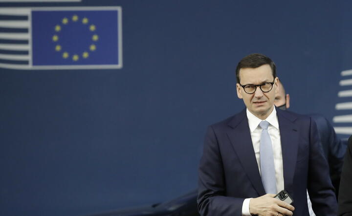 Premier Mateusz Morawiecki / autor: PAP/EPA/OLIVIER HOSLET / POOL
