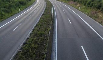 Co z korkami na A4? Niezbędny jest drogi system opłat elektronicznych