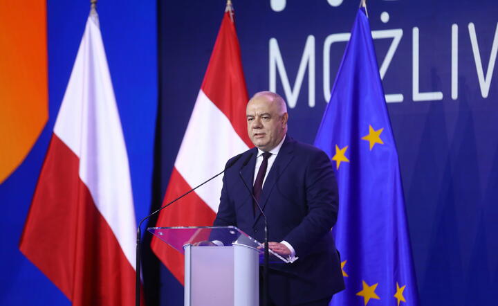 Wicepremier, minister aktywów państwowych Jacek Sasin  / autor: PAP/Rafał Guz