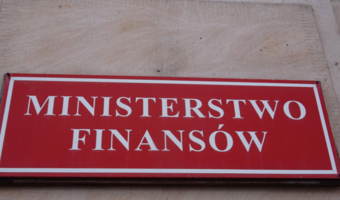Dlaczego tak głośno dziś o PIT-2. MF wyjaśnia