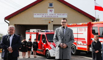 Premier: będziemy kontynuować model zrównoważonego rozwoju