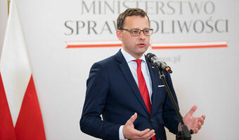 Rok ustawy antyprzemocowej. Tysiące domów wolnych od przemocy