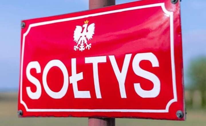 Do dokumentów trzeba dołączyć zaświadczenie potwierdzające okres pełnienia funkcji i oświadczenie o niekaralności. / autor: gov.pl