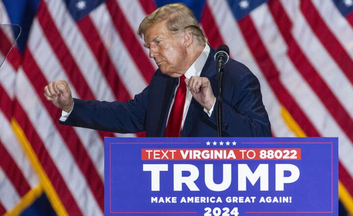 Donald Trump jest niekwestionowanym liderem wyścigu / autor: JIM LO SCALZO/EPA/PAP