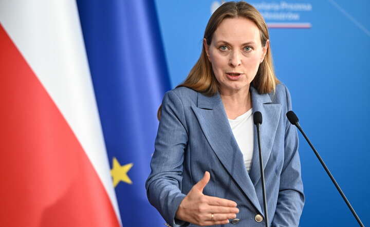Minister funduszy i polityki regionalnej Katarzyna Pełczyńska-Nałęcz na konferencji po posiedzeniu Rady Ministrów / autor: PAP/Radek Pietruszka