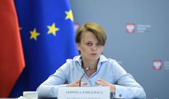 Emilewicz: do końca 2020 r. projekt ustawy odległościowej