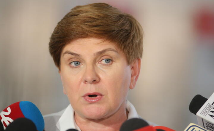 Beata Szydło na briefingu w Sejmie, fot. PAP / Leszek Szymański