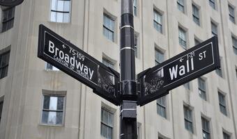 Polityka miesza na Wall Street