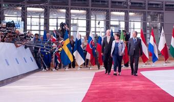 Premier Beata Szydło: Będą kolejne wizyty i spotkania, podczas których zostaną podpisane umowy dotyczące dostaw gazu i obronności