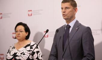 Szef MEN: sytuacja pozwala na przywrócenie standardowych zajęć