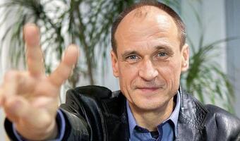Paweł Kukiz żąda kar finansowych dla posłów blokujących mównicę sejmową