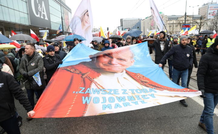 Narodowy Marsz Papieski w rocznicę śmierci Jana Pawła II / autor: PAP/Rafał Guz