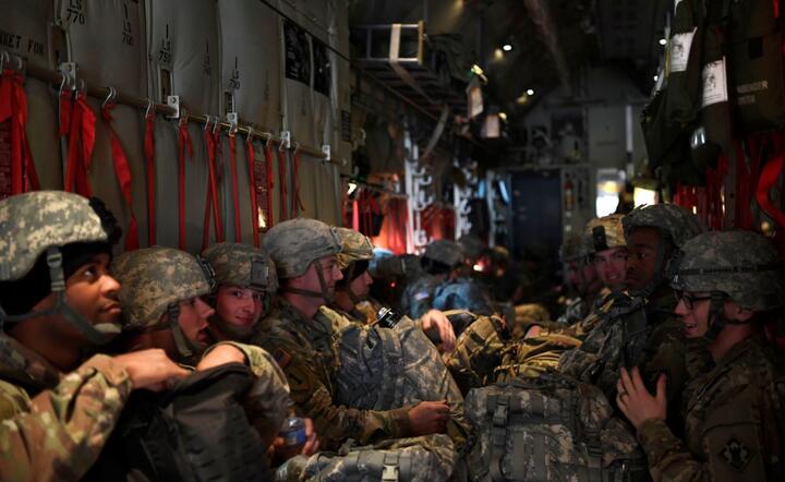 autor: PAP/EPA/Airman 1st Class Daniel Hernande / DVIDS HANDOUT