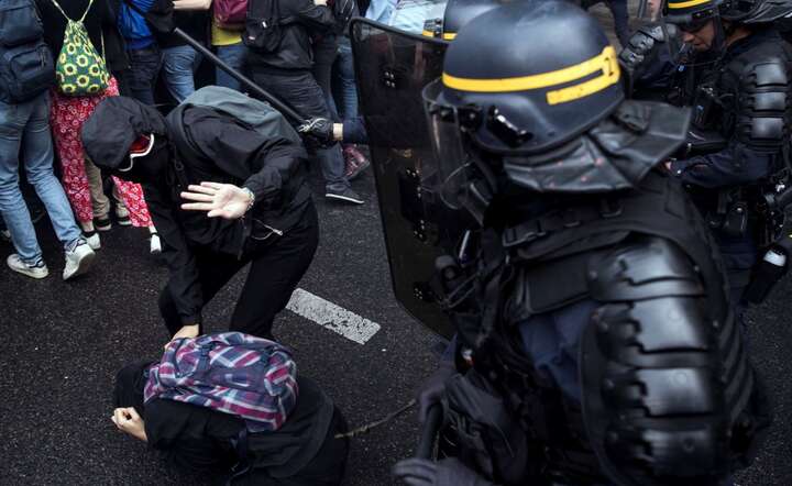 autor:  	PAP/EPA/ETIENNE LAURENT