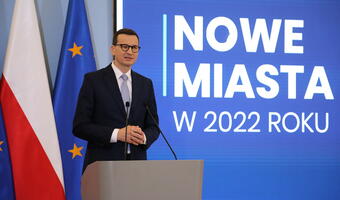 Premier: Rząd PiS nie zostawia mniejszych miejscowości samych sobie