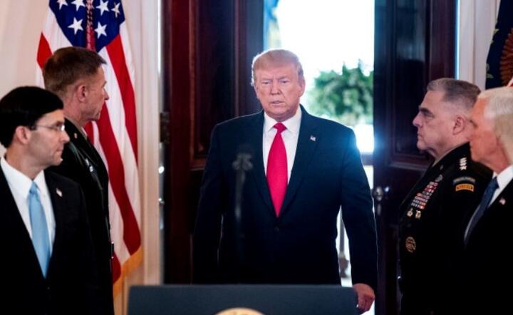Wystąpienie  Donalda Trumpa o sytuacji na Bliskim Wschodzie / autor: PAP/EPA/MICHAEL REYNOLDS