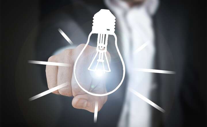 W 2037 roku może popłynąć prąd z reaktora SMR w Świętokrzyskiem / autor: Pixabay