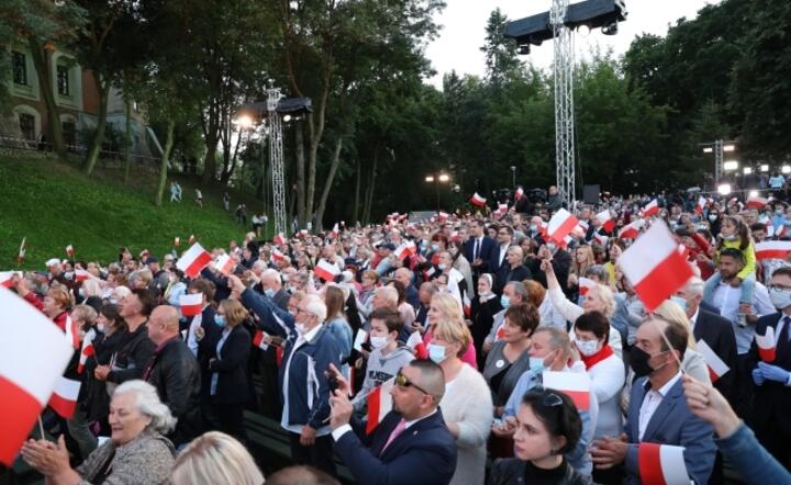 Pułtusk, sztab A. Dudy / autor: PAP