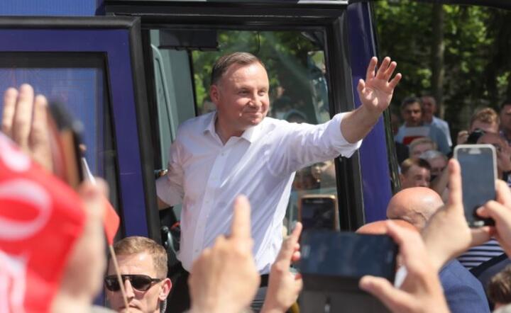 Prezydent RP Andrzej Duda podczas spotkania z mieszkańcami we wsi Gózd. / autor: PAP/Paweł Supernak