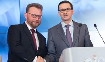 Premier dziękuje ministrowi Szumowskiemu za współpracę