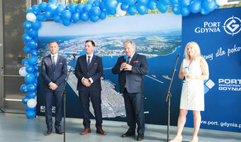 Port Gdynia ma 98 lat