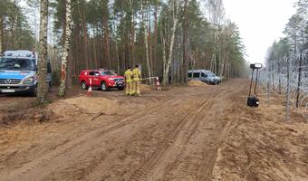 Strażacy pomagają służbom na granicy