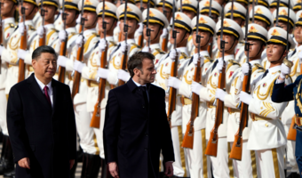 Macron: liczę, że Xi Jinping przemówi Rosji do rozsądku