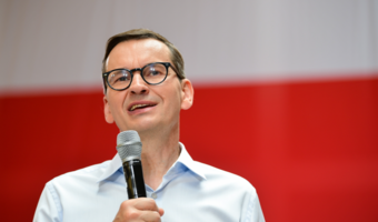Premier: chcemy jak najbliżej współpracować z samorządami
