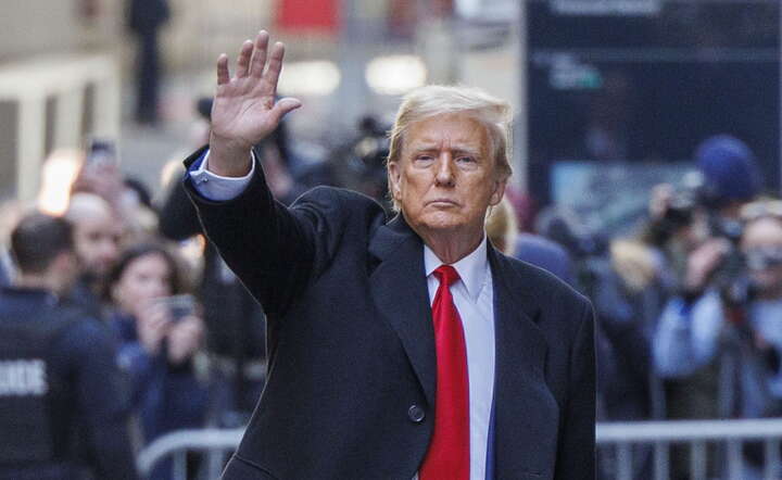Donald Trump w Nowym Jorku / autor: Fot. SARAH YENESEL/EPA/PAP